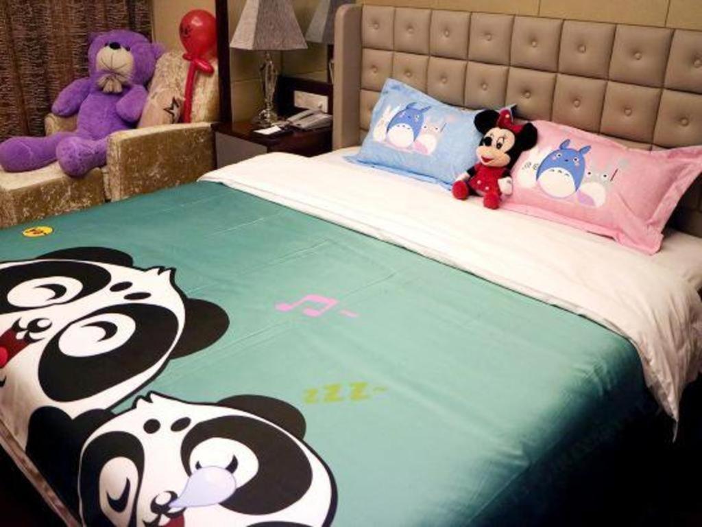 Howard Johnson By Wyndham Sunshine Plaza Ningbo Buitenkant foto