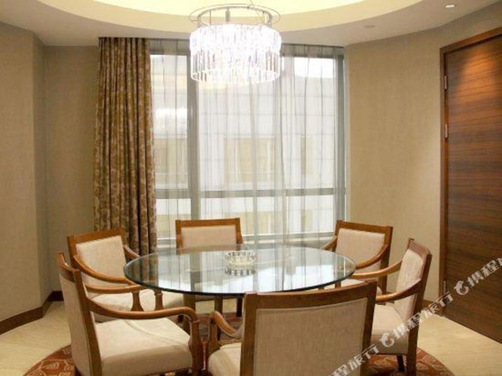 Howard Johnson By Wyndham Sunshine Plaza Ningbo Buitenkant foto