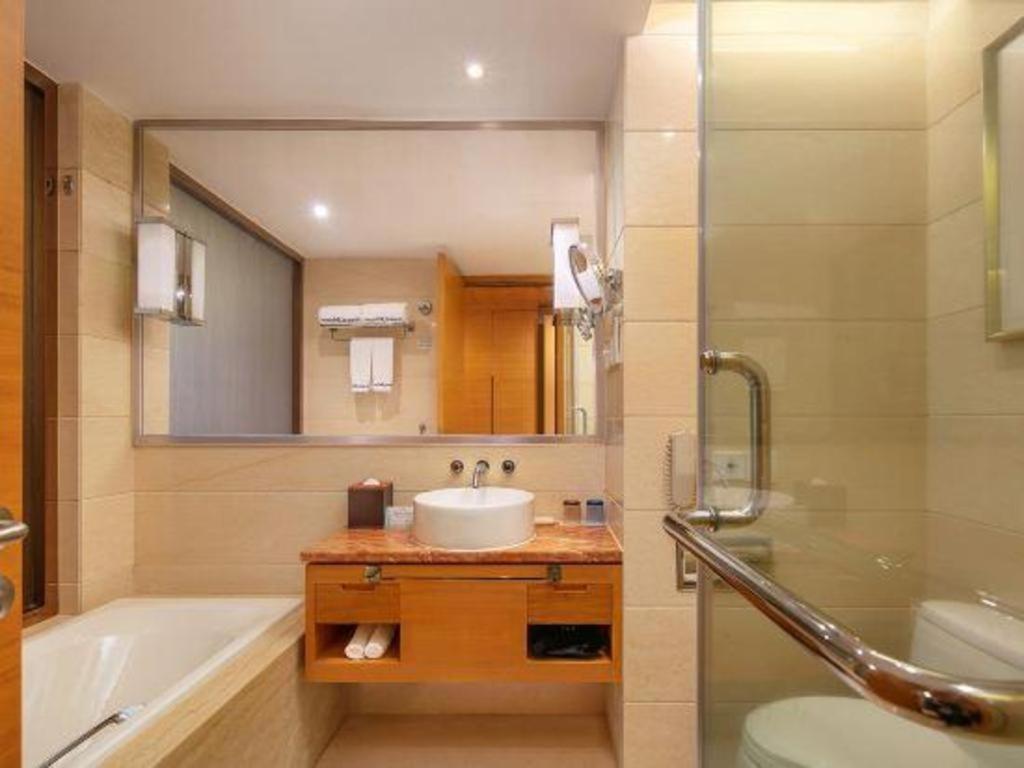 Howard Johnson By Wyndham Sunshine Plaza Ningbo Buitenkant foto