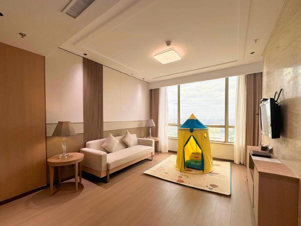 Howard Johnson By Wyndham Sunshine Plaza Ningbo Buitenkant foto